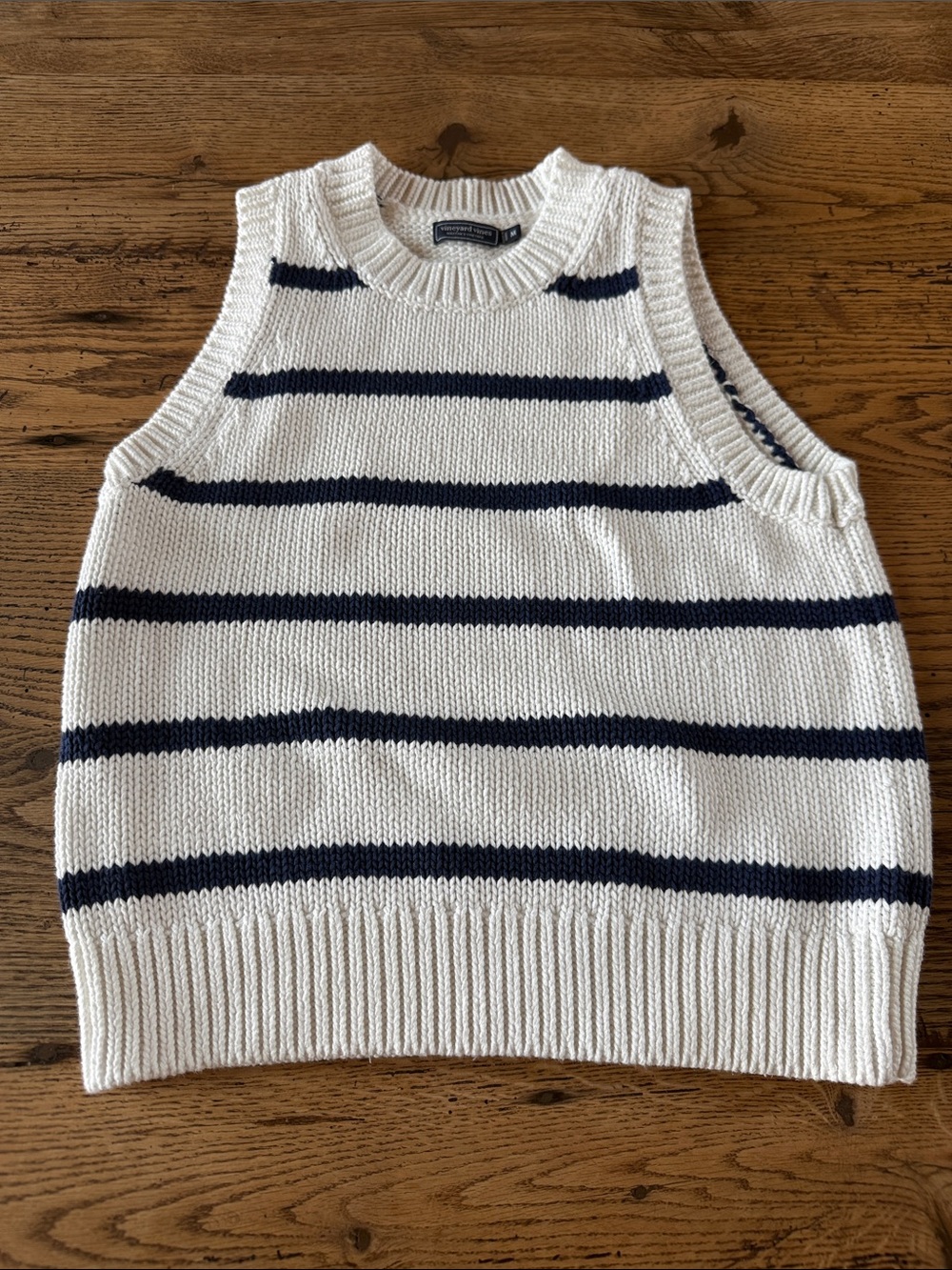 Vineyard Vines White & Navy Striped Knit Tank - Picture 3 of 4